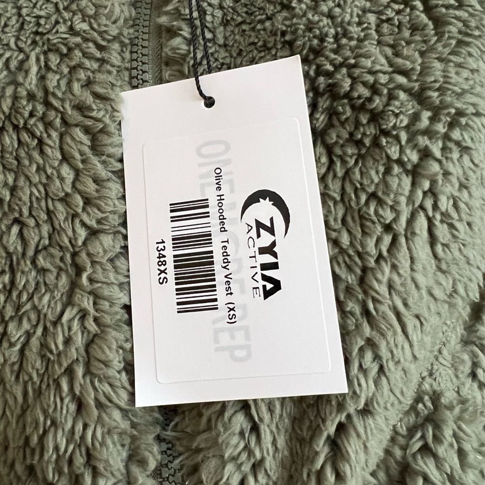 ZYIA Active NEW Olive Hooded Teddy Vest Size XS - Picture 3 of 10